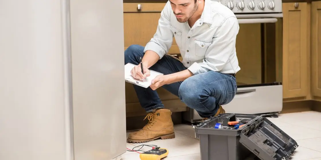 Emergency Refrigerator Repair Bahrain When to Call a Technician